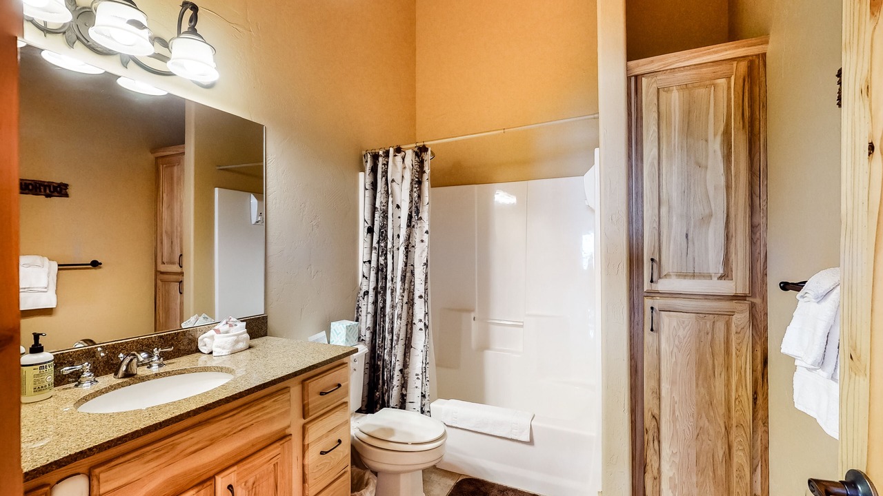 Photo of Bathroom in Rainbow Valley
