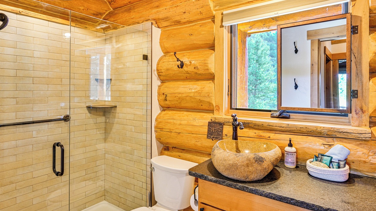 Photo of Bathroom in Buena Vista