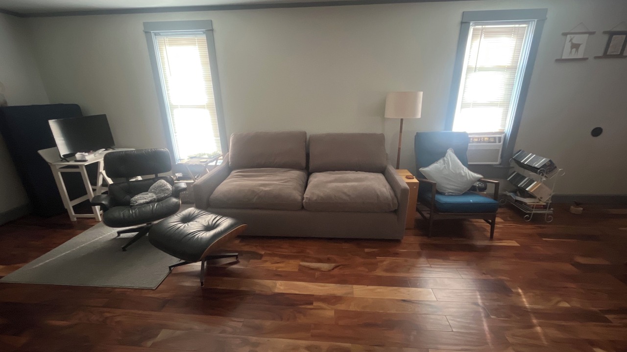 Photo of Livingroom in Martinez Park