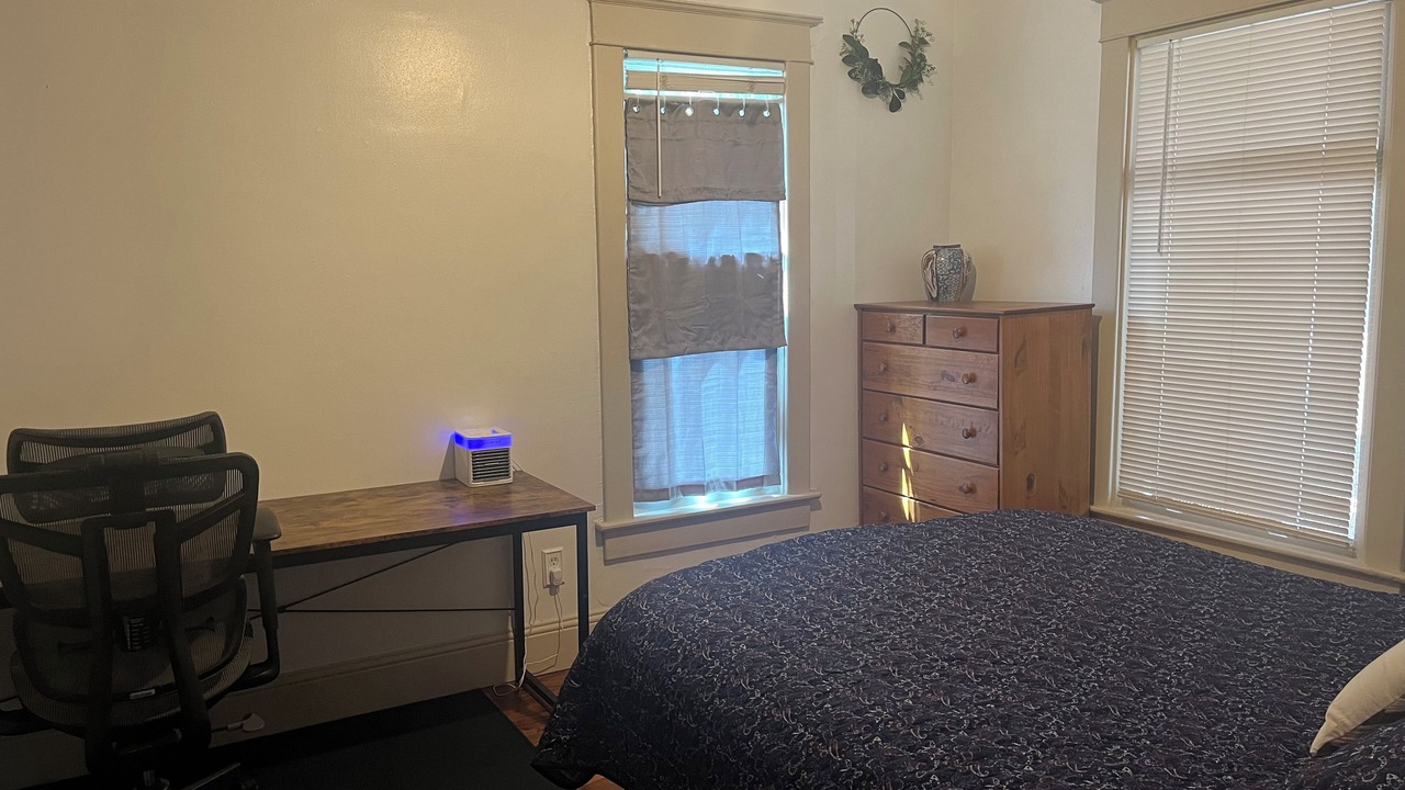 Photo of Bedroom in Martinez Park