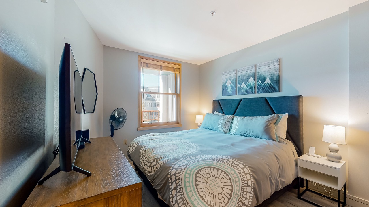 Photo of Bedroom in River Run