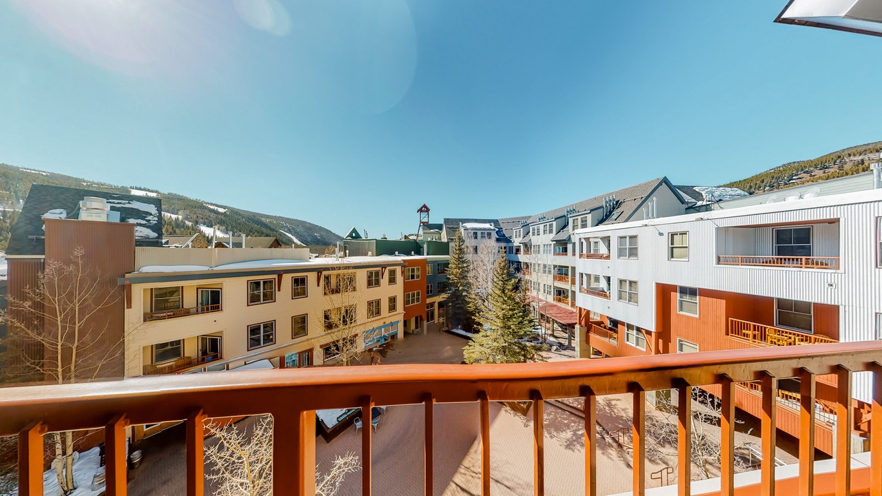 Photo of Outdoor in River Run