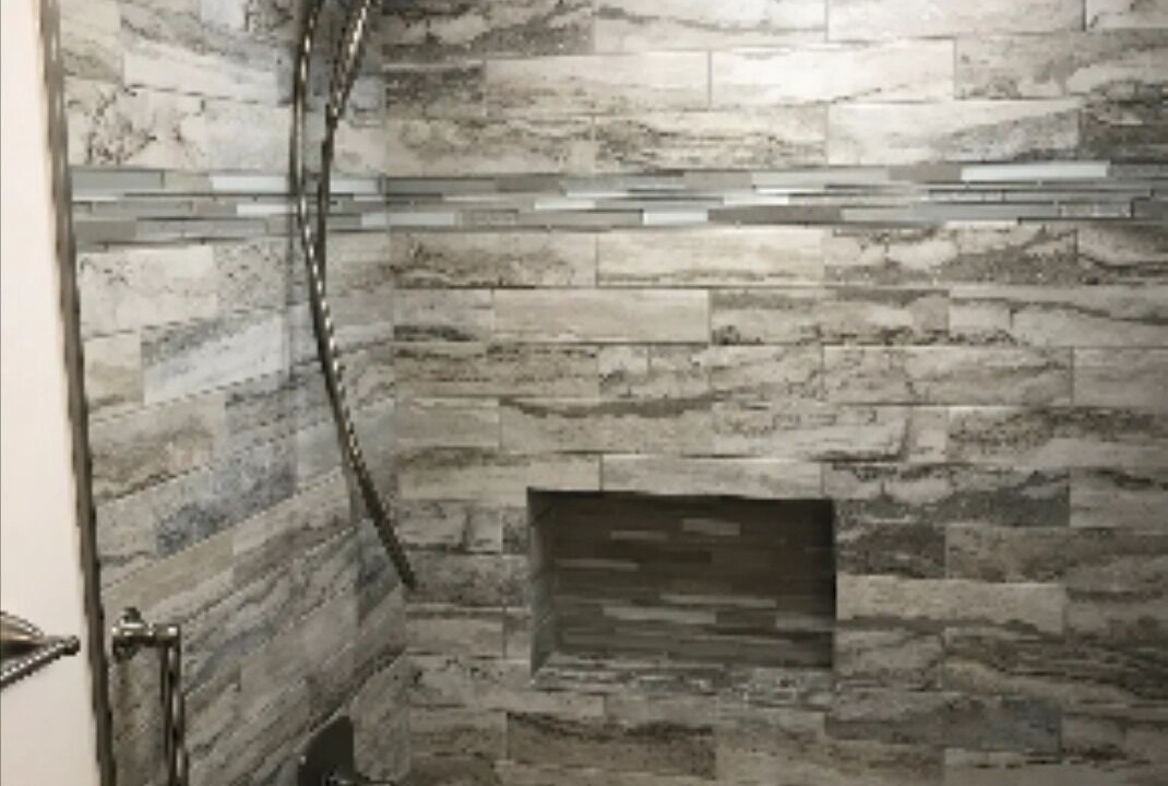 Photo of Bathroom in Glenwood Grove - North Iris