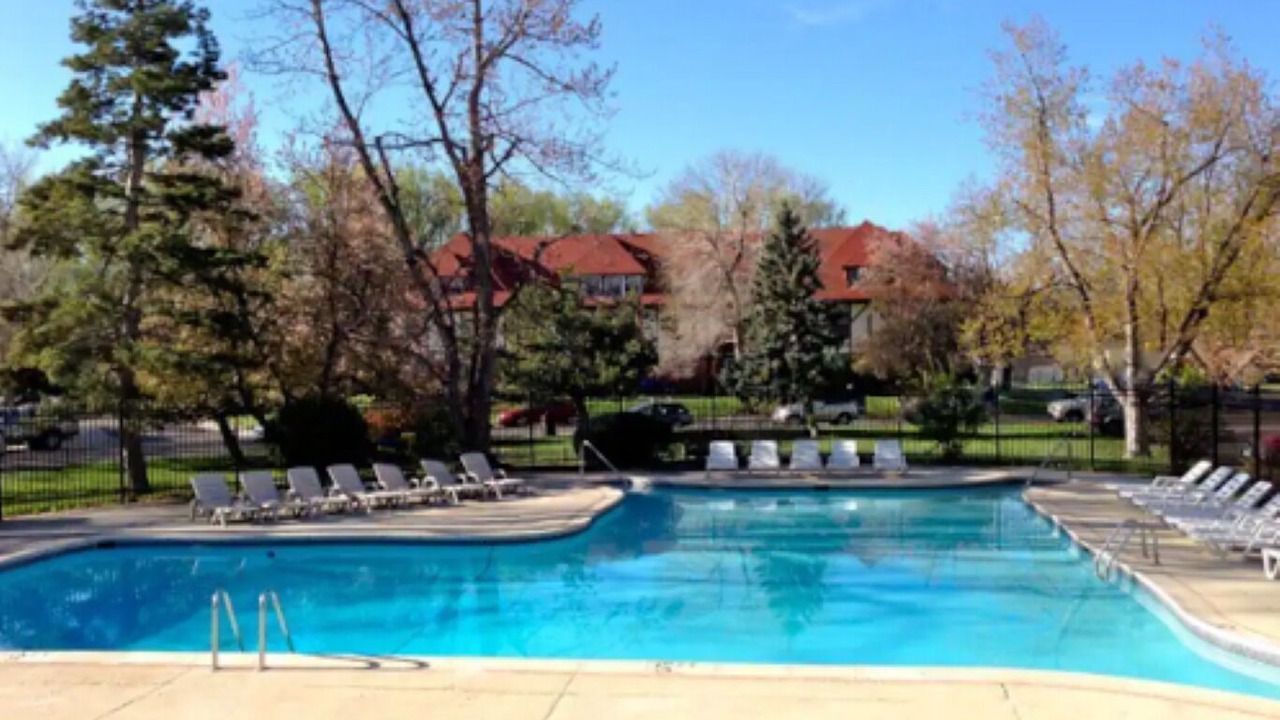 Photo of Outdoor in Glenwood Grove - North Iris