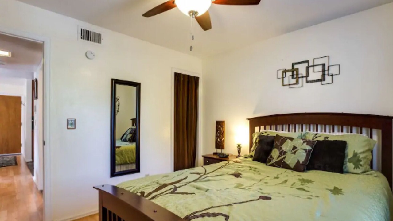 Photo of Bedroom in Glenwood Grove - North Iris