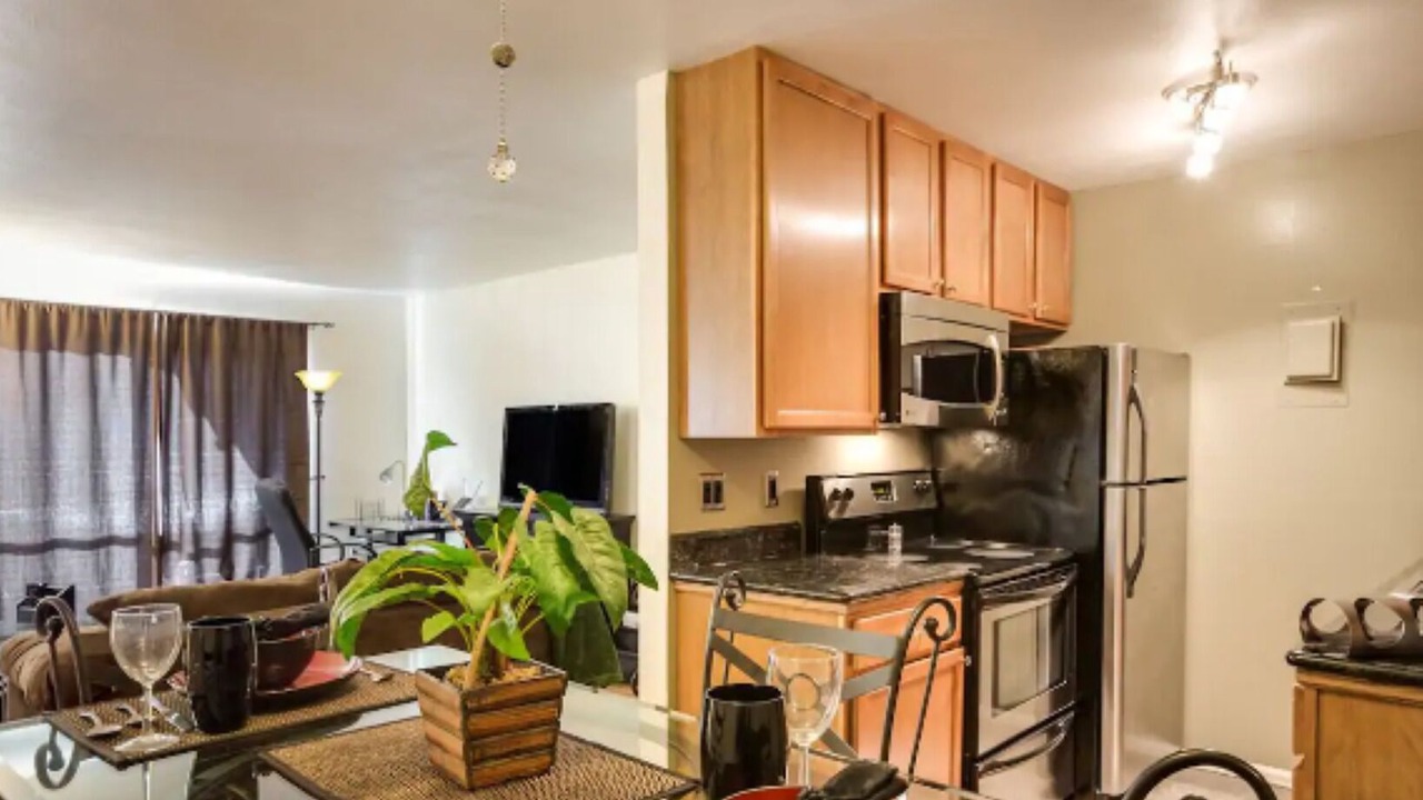 Photo of Kitchen in Glenwood Grove - North Iris