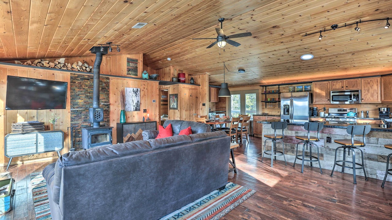 Photo of Livingroom in Saint Mary's