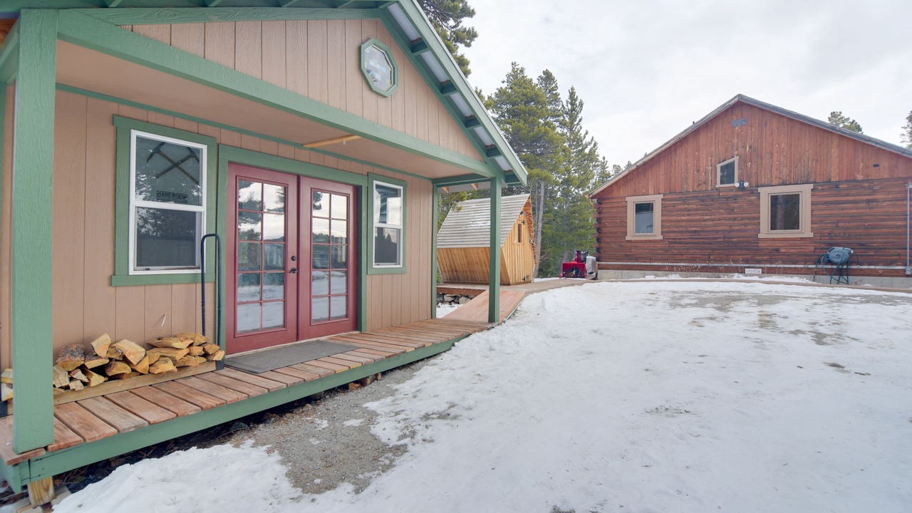 Photo of Outdoor in Saint Mary's