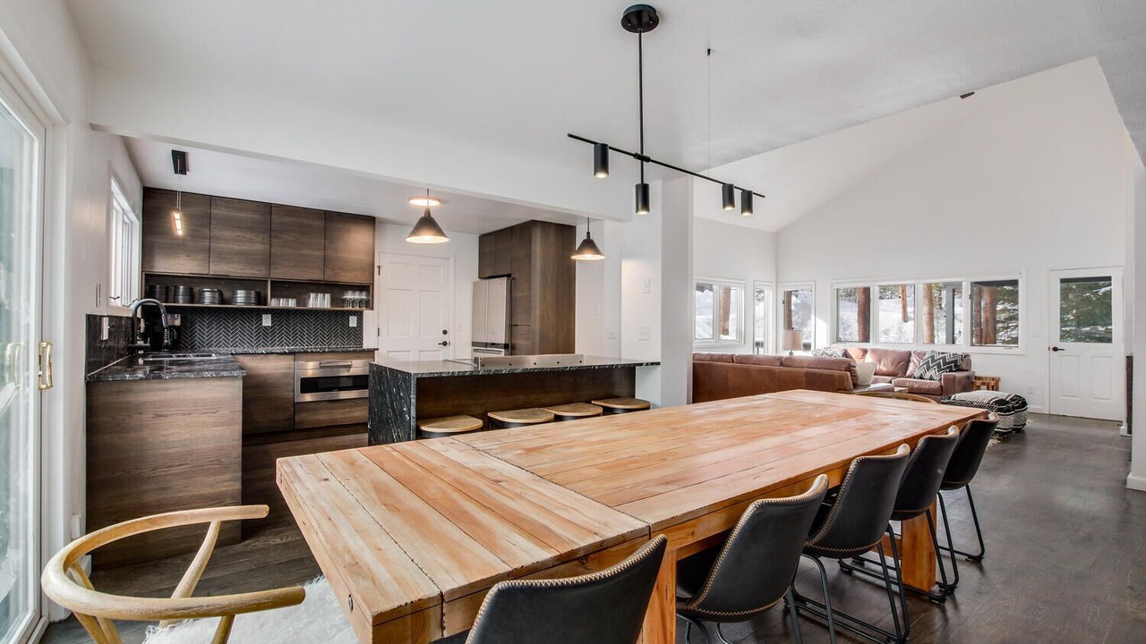 Photo of Kitchen in Warrior's Mark West