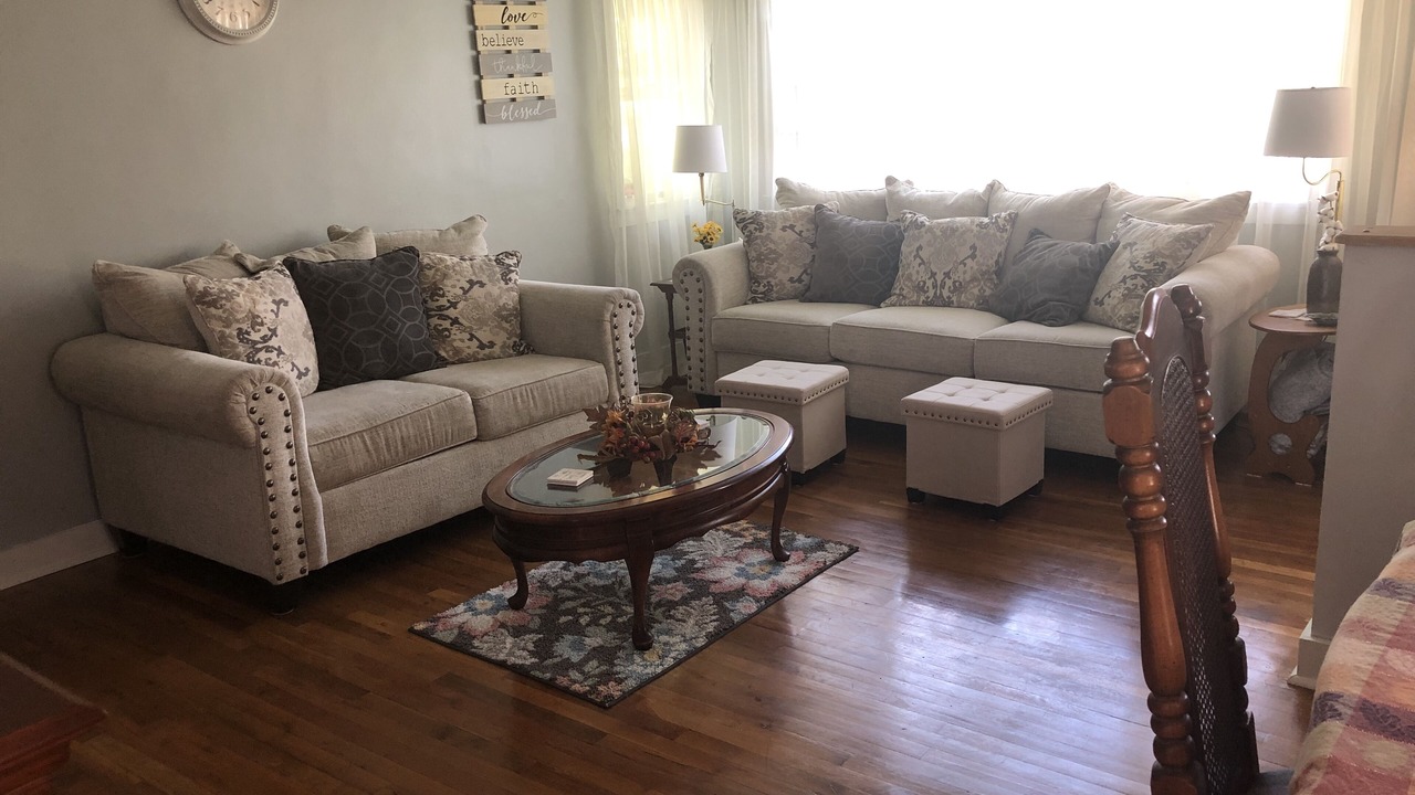 Photo of Livingroom in Canon City