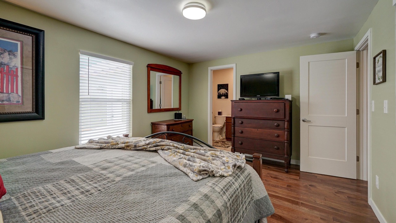 Photo of Bedroom in Leadville North
