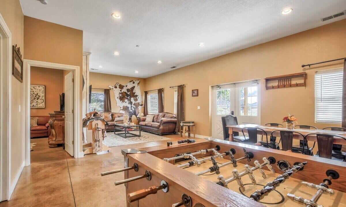 Photo of Bedroom in Larkspur