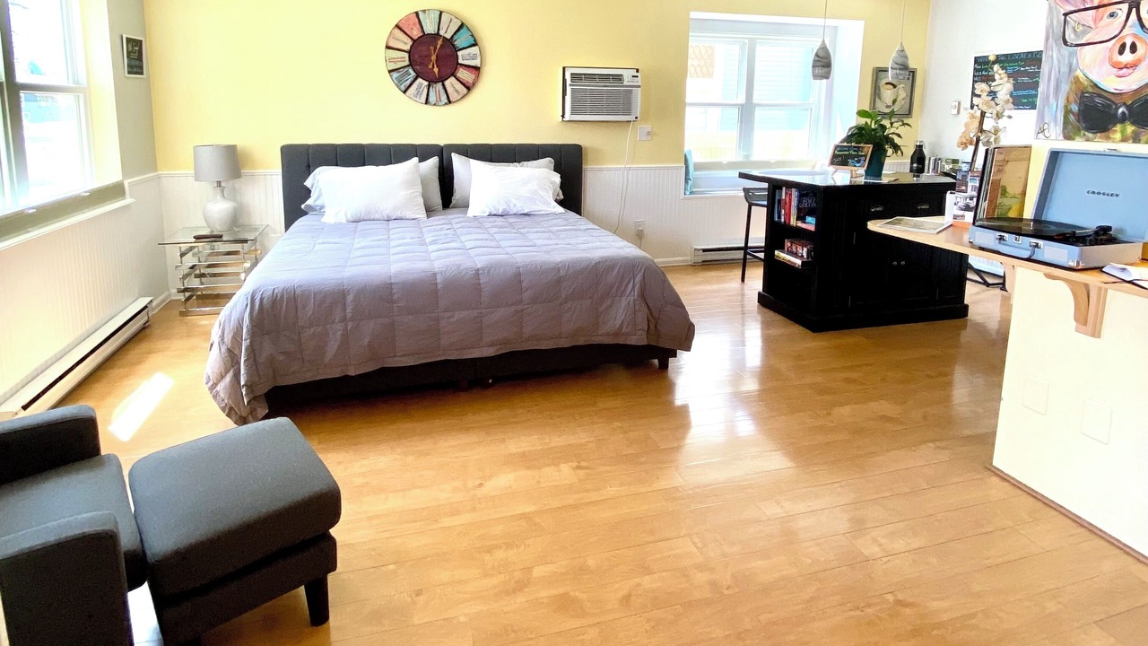 Photo of Bedroom in University Park