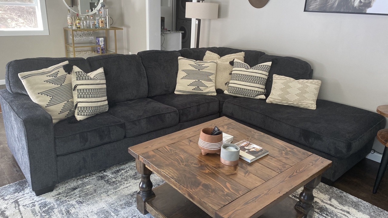 Photo of Livingroom in Shadow Mountain