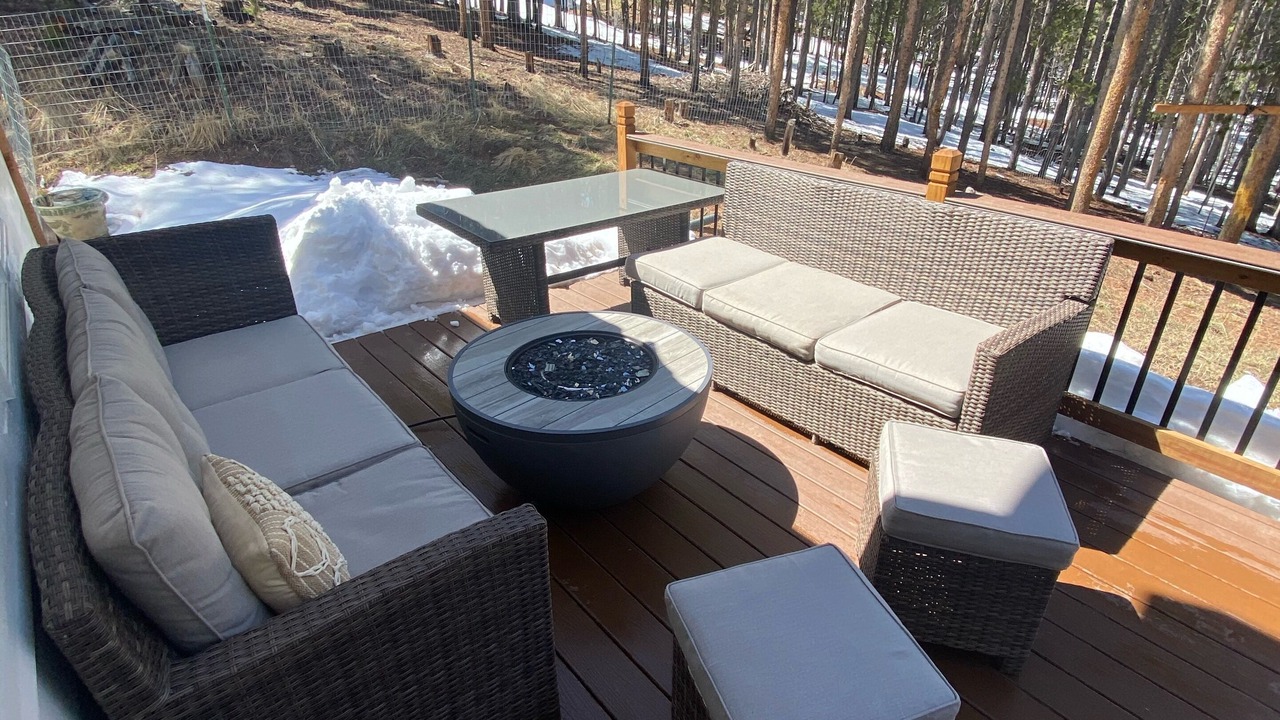 Photo of Patio Balcony in Shadow Mountain