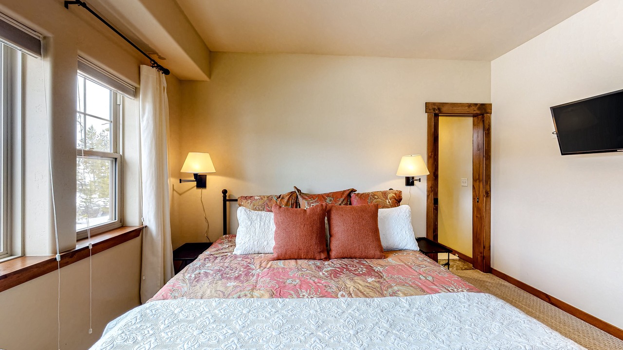 Photo of Bedroom in Fraser