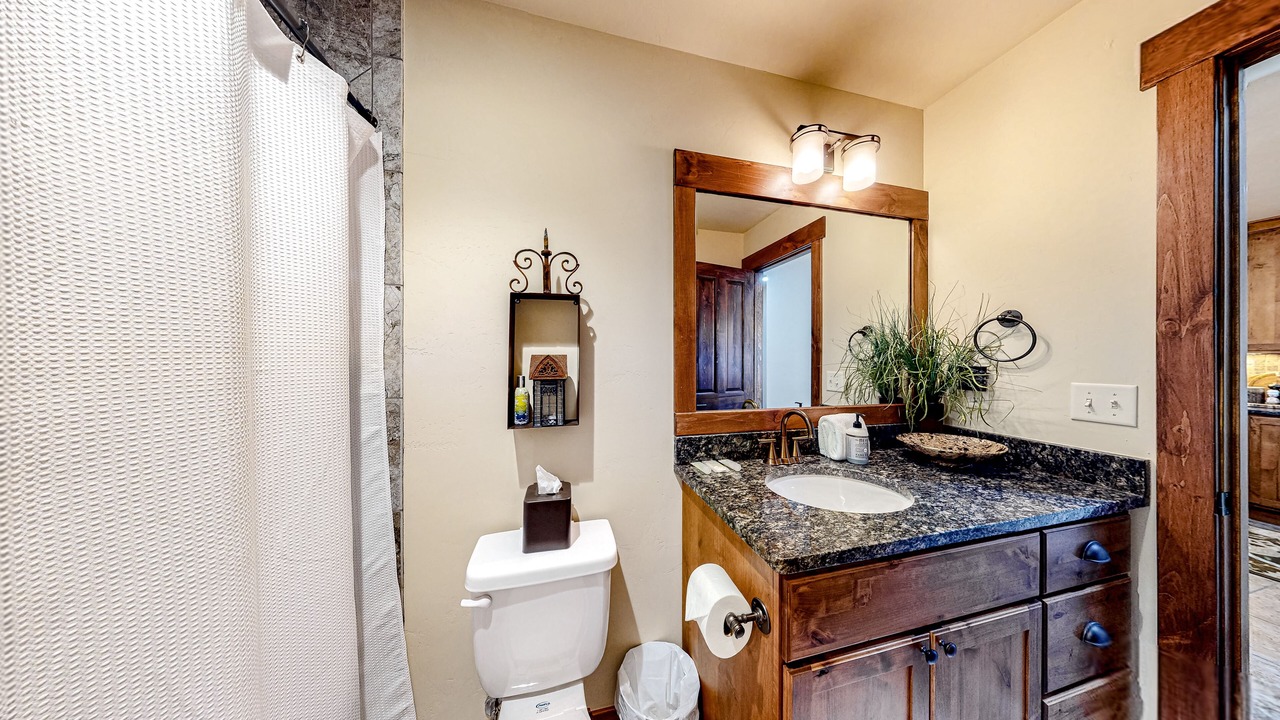 Photo of Bathroom in Fraser