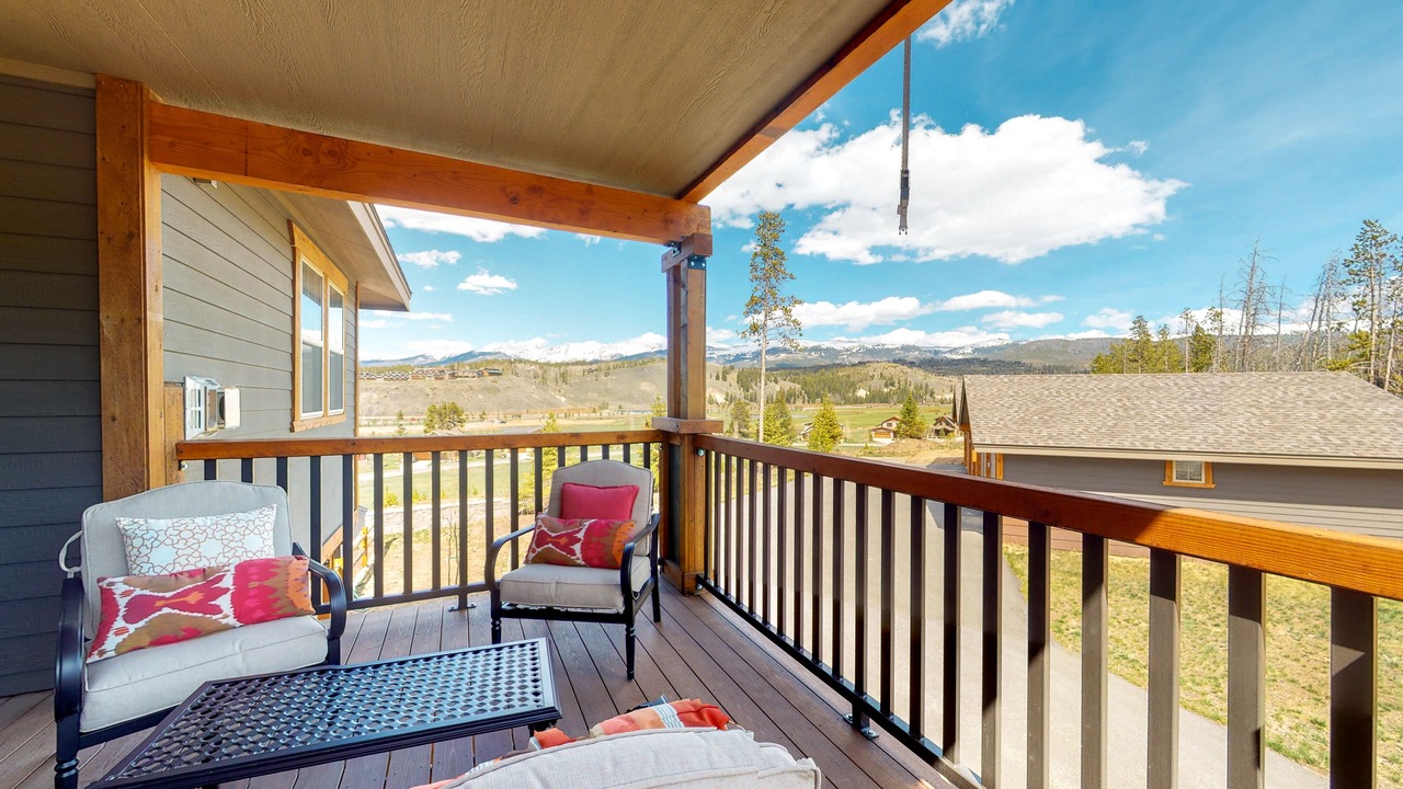 Photo of Outdoor in Fraser