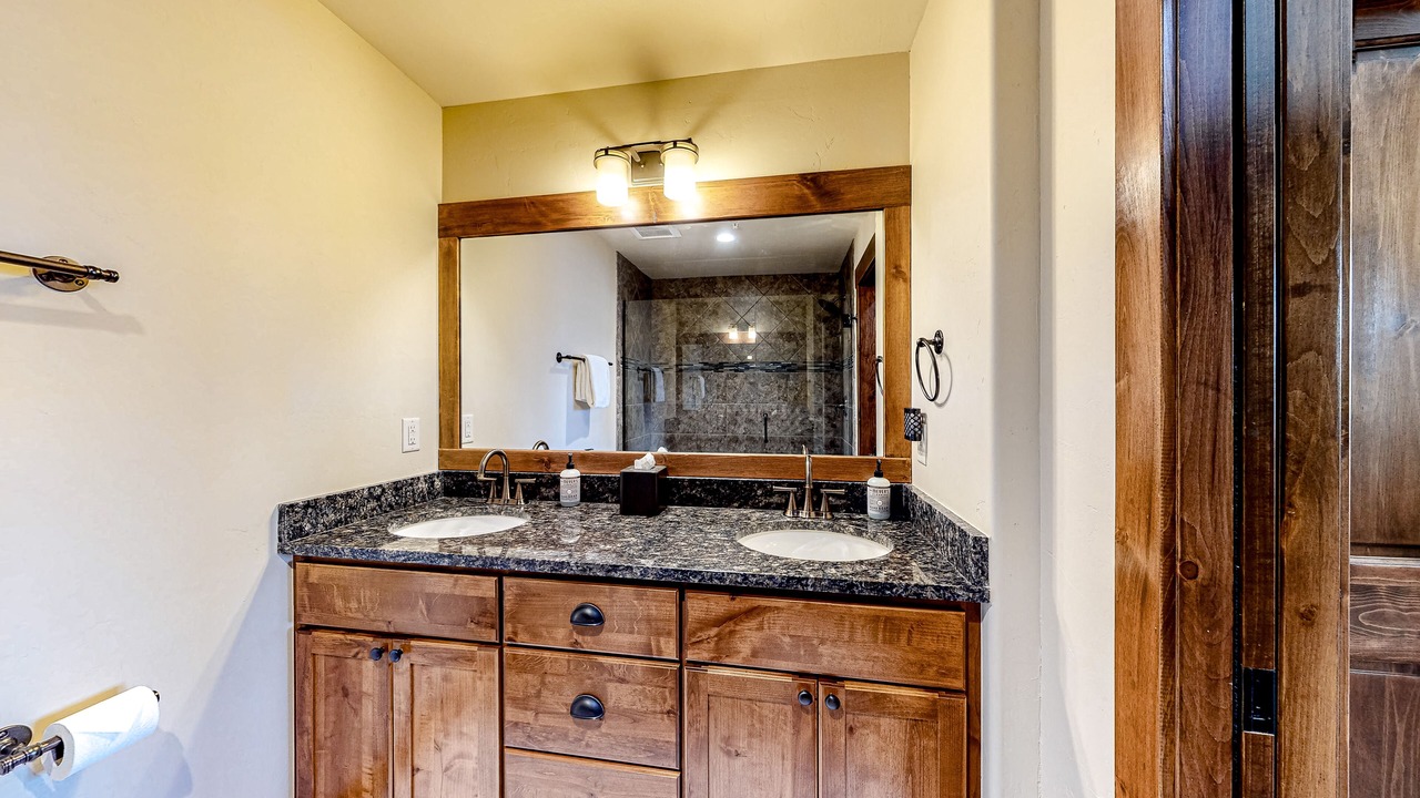 Photo of Bathroom in Fraser