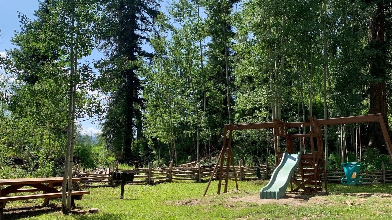 Photo of Outdoor in Columbine Lake