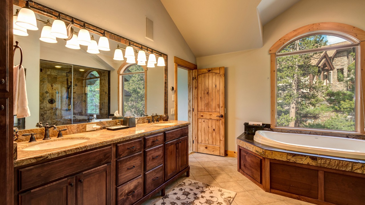 Photo of Bathroom in Baldy Mountain