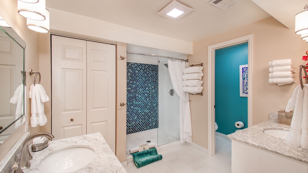 Photo of Bathroom in Aurora
