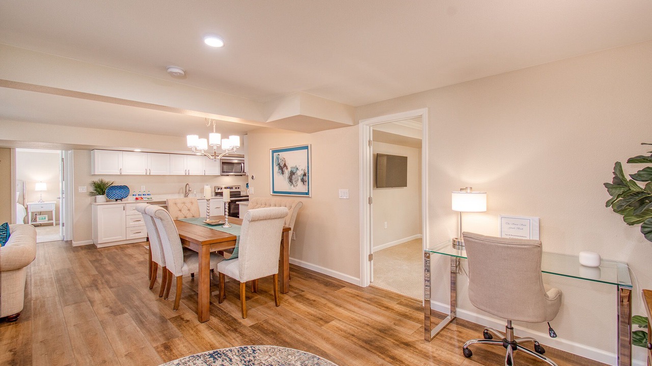 Photo of Bedroom in Aurora