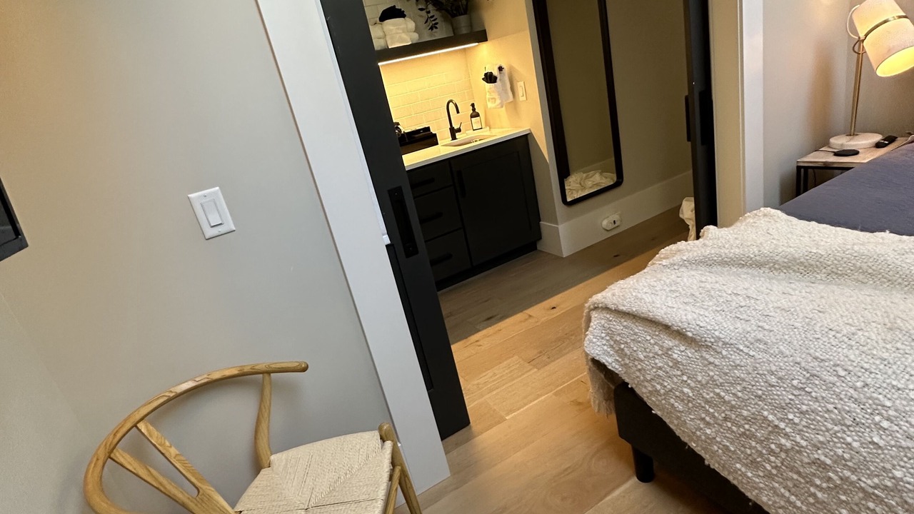 Photo of Bedroom in Larkspur