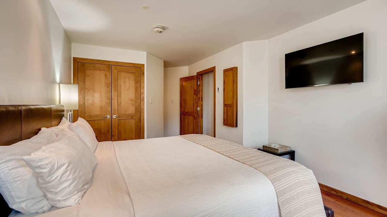 Photo of Bedroom in Vail