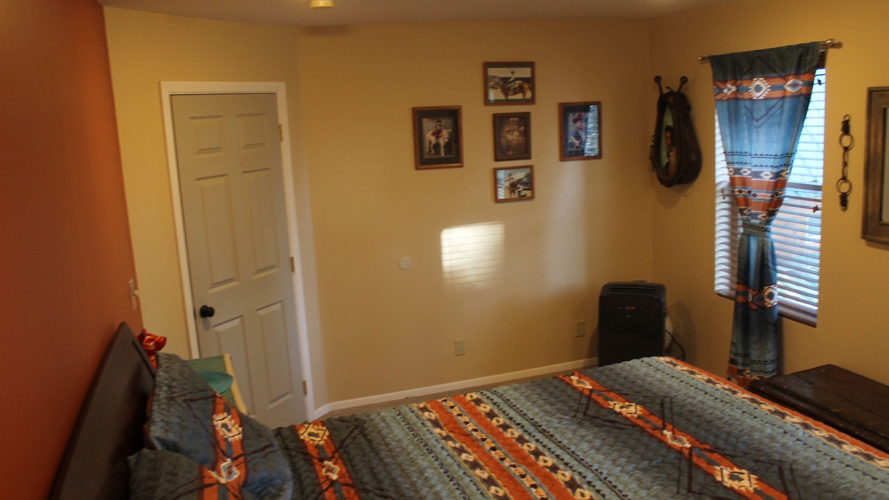Photo of Bedroom in Forest Lakes
