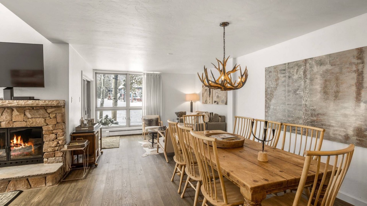 Photo of Livingroom in Aspen