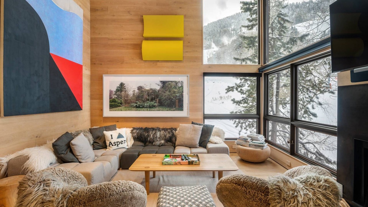 Photo of Livingroom in Aspen