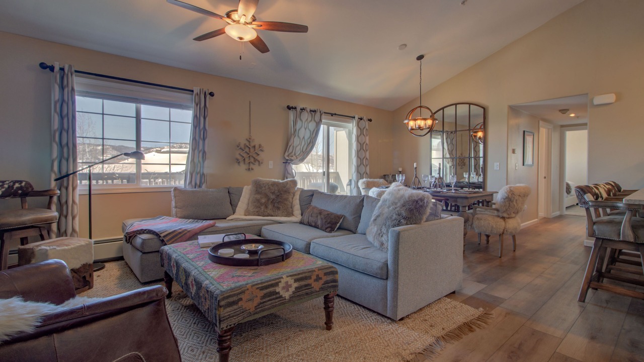 Photo of Livingroom in Steamboat Springs