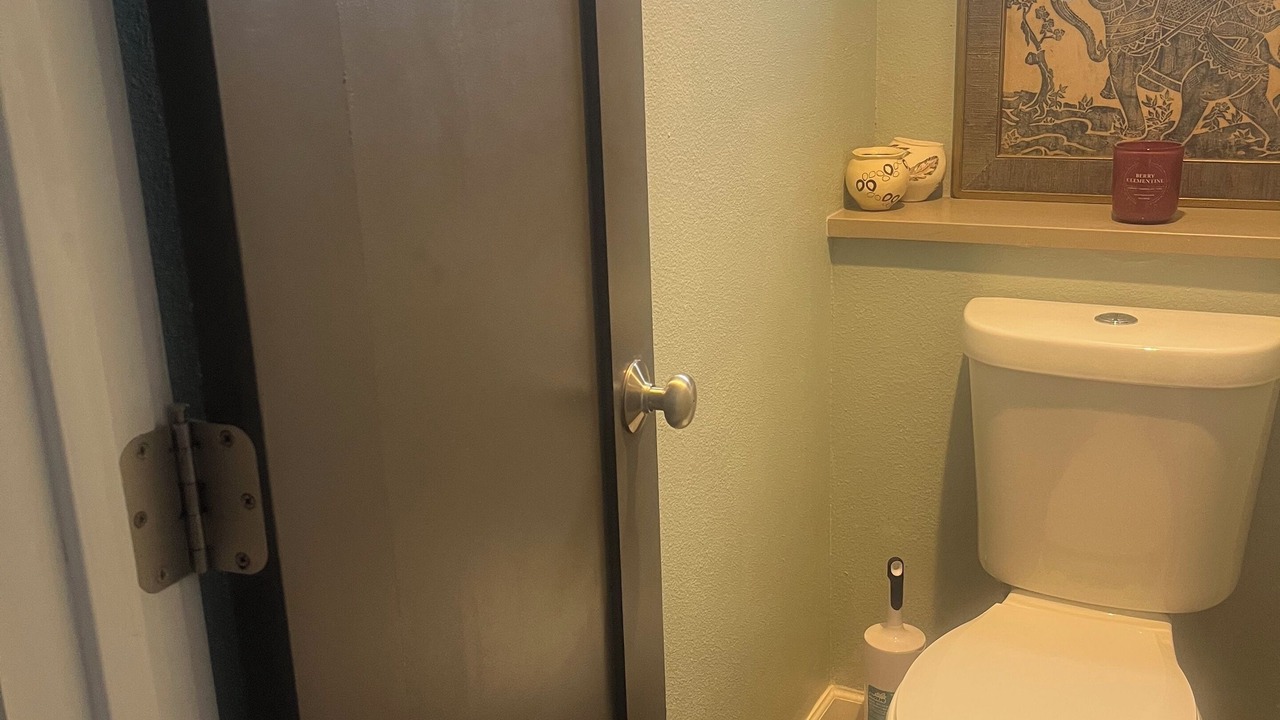 Photo of Bathroom in Dupont