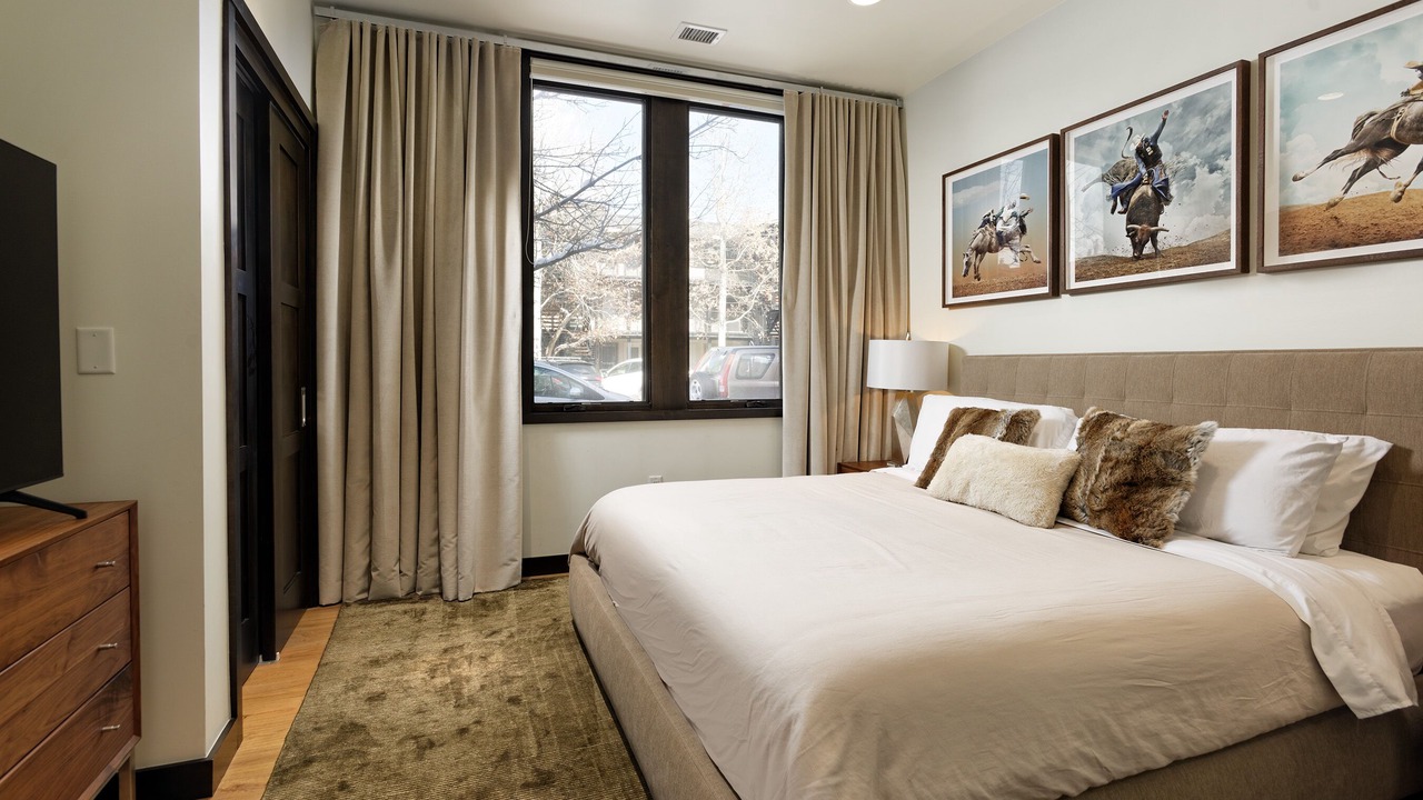 Photo of Bedroom in Aspen