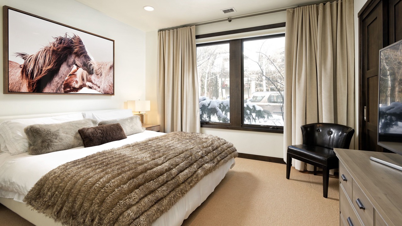 Photo of Bedroom in Aspen