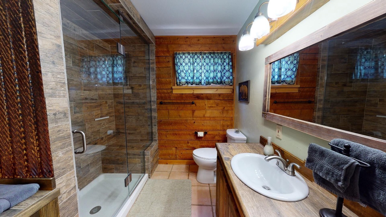 Photo of Bathroom in Gunnison