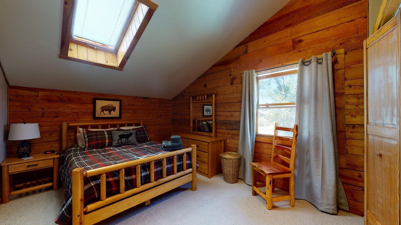 Photo of Bedroom in Gunnison
