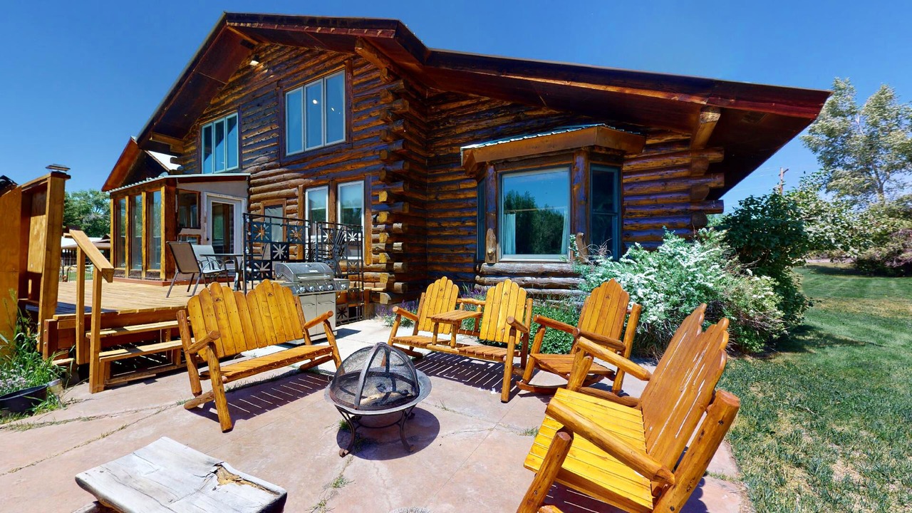 Photo of Patio Balcony in Gunnison