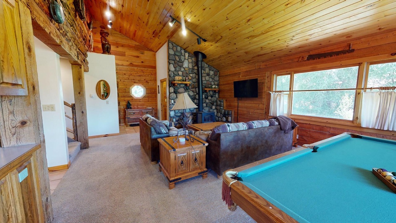 Photo of Bedroom in Gunnison