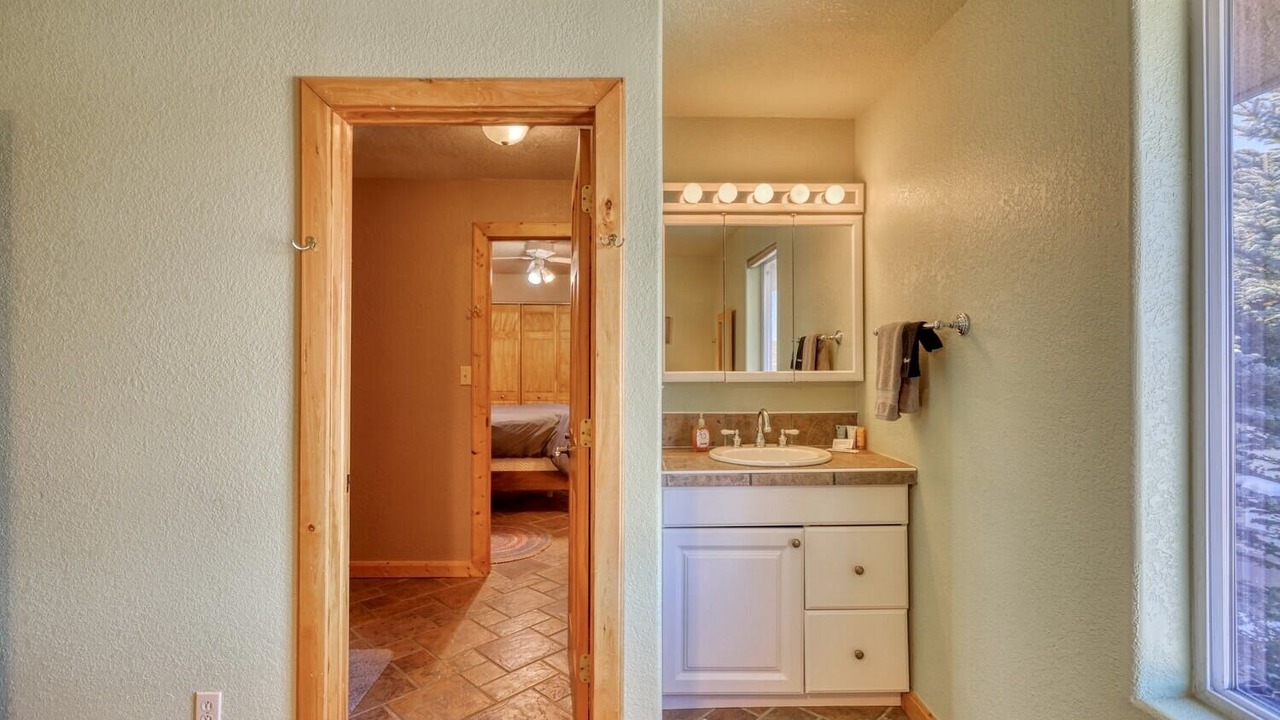 Photo of Bathroom in Del Norte