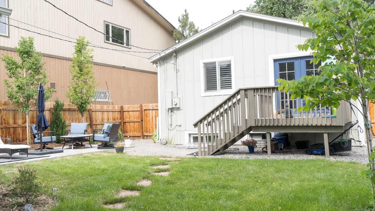 Photo of Patio Balcony in Sloan Lake