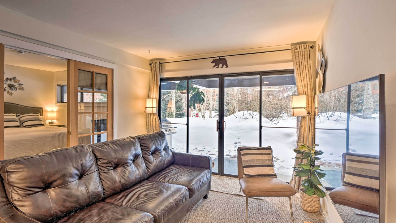 Photo of Livingroom in East Village at Copper
