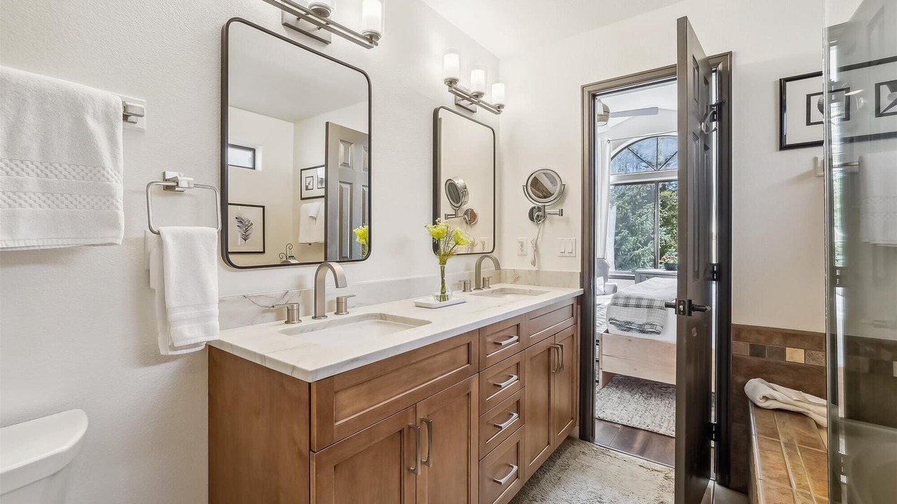 Photo of Bathroom in Park Forest Estates