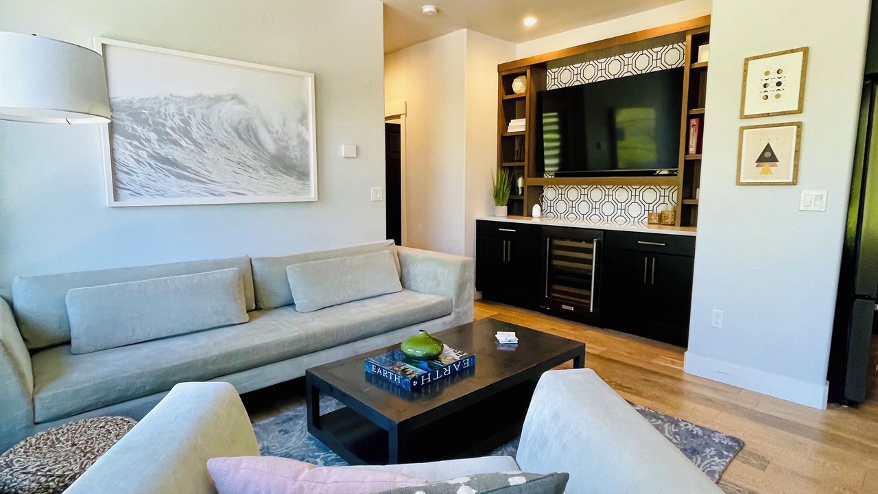 Photo of Livingroom in Central Colorado Springs