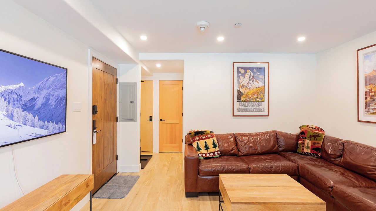 Photo of Livingroom in Vail