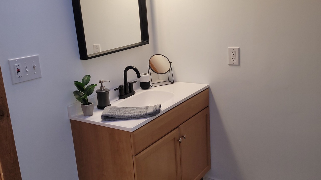 Photo of Bathroom in Monument