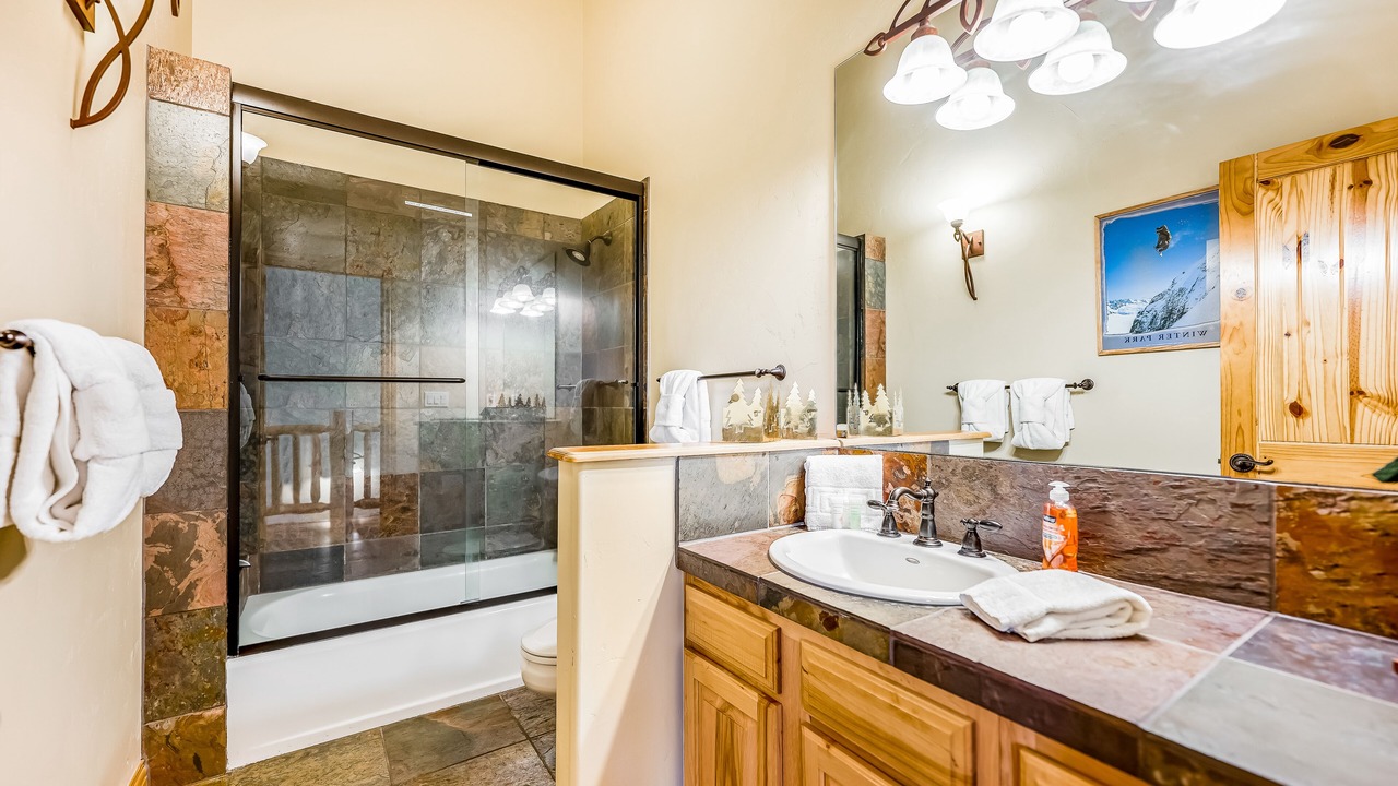 Photo of Bathroom in Fraser