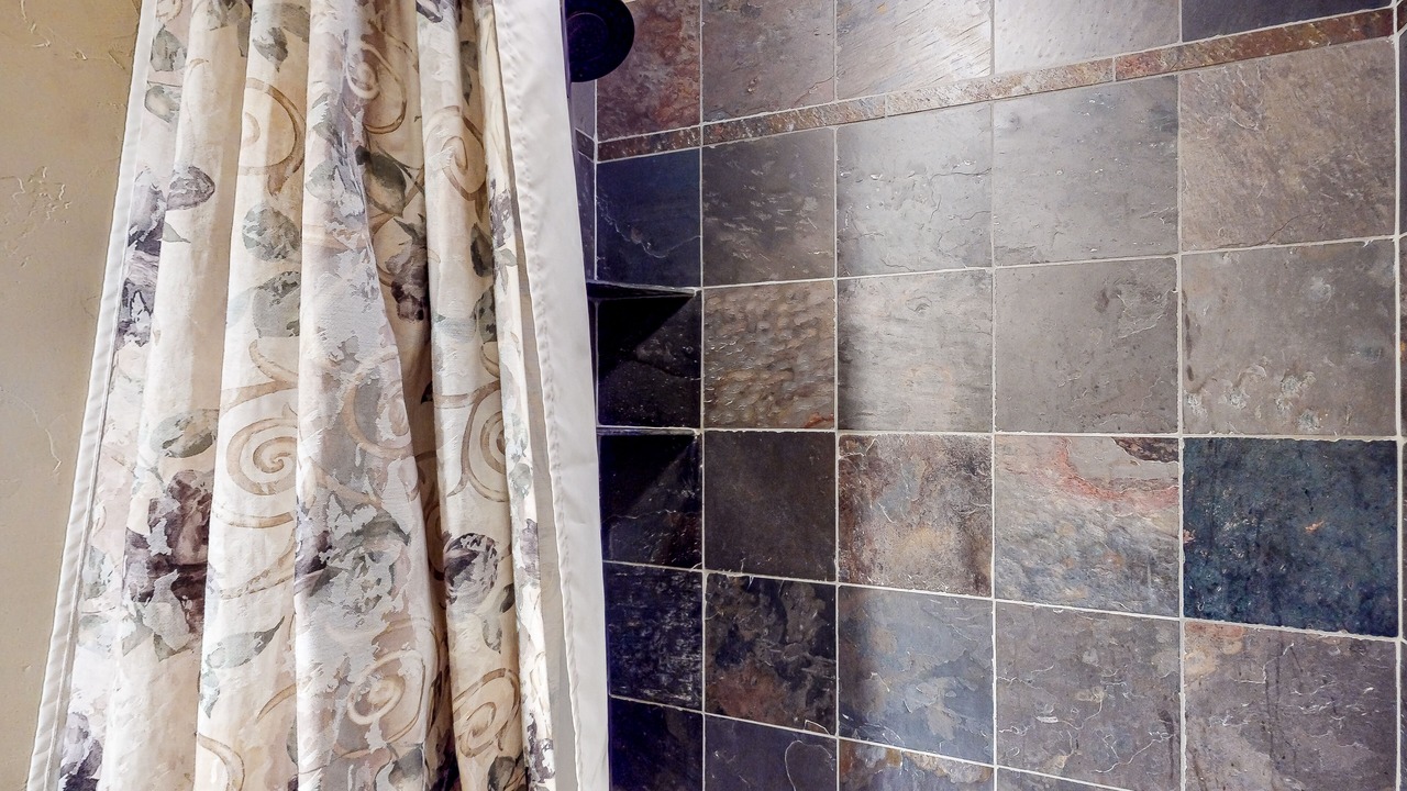 Photo of Bathroom in Fraser