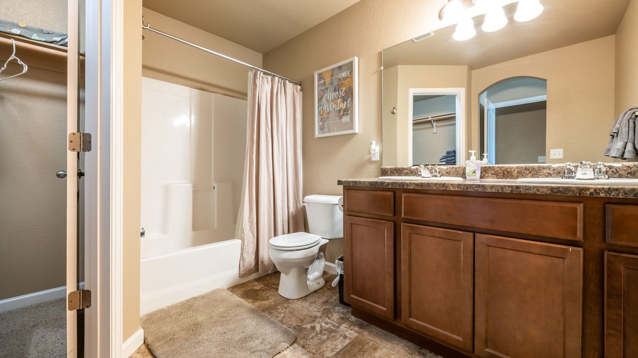 Photo of Bathroom in Security-Widefield